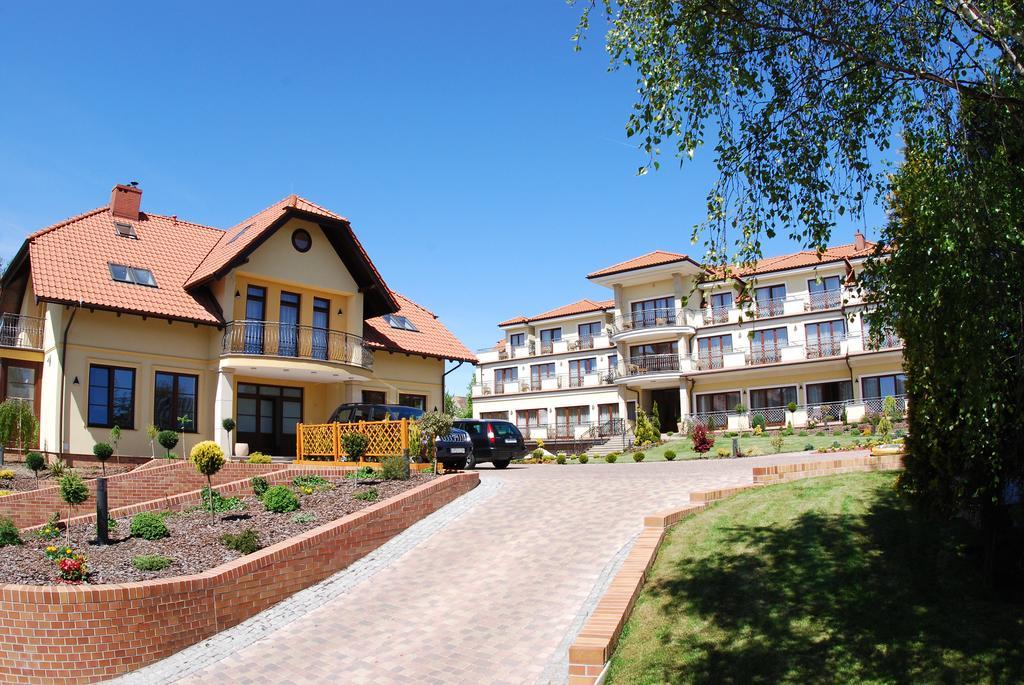 Hotel Rigga Willa Lucja Владиславово Екстер'єр фото