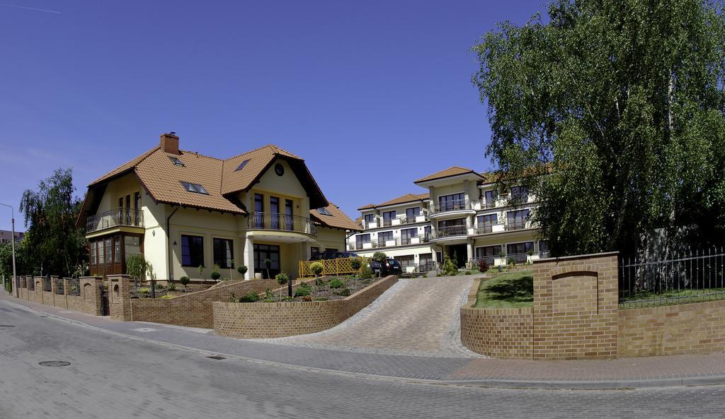 Hotel Rigga Willa Lucja Владиславово Екстер'єр фото